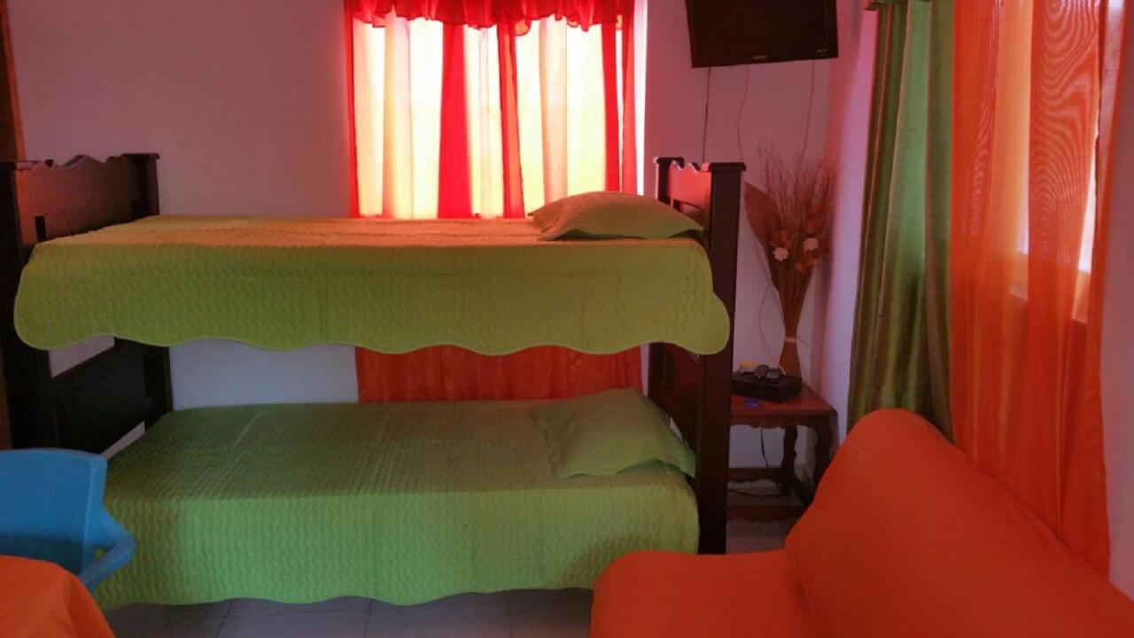 Vianova'S Place Posada Nativa San Andrés Екстериор снимка